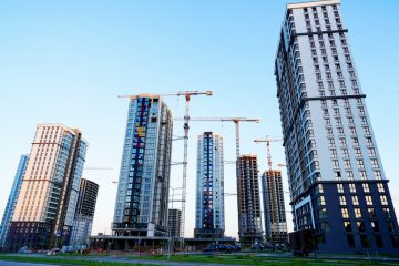 Synergy Between Contractors and Consultants