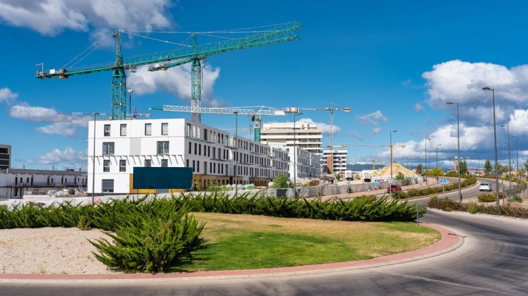 Low-Carbon Construction