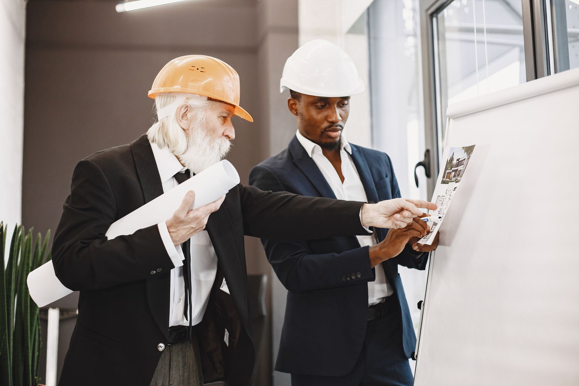 Construction Procurement support for commercial construction project planning and site coordination
