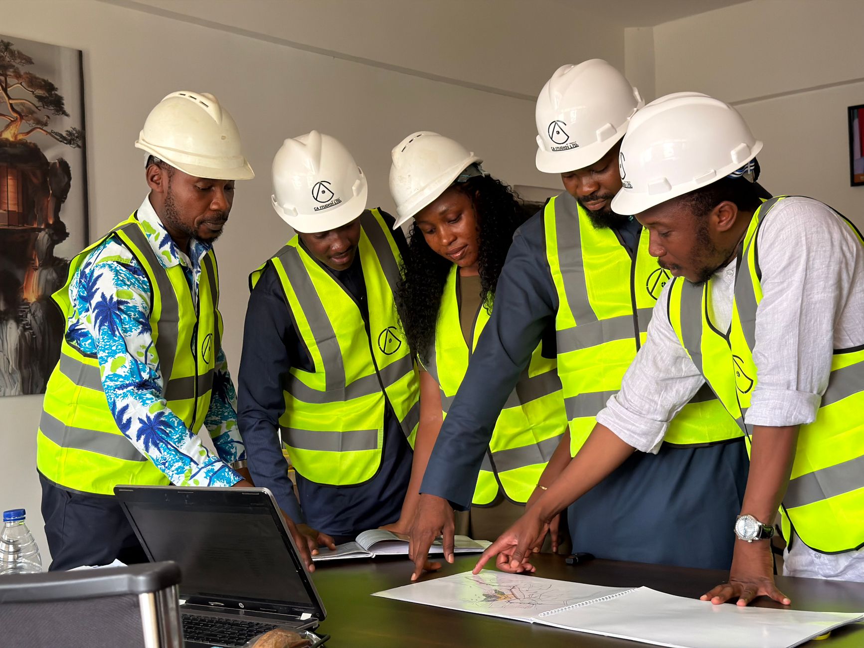 Construction Procurement support for commercial construction project planning and site coordination