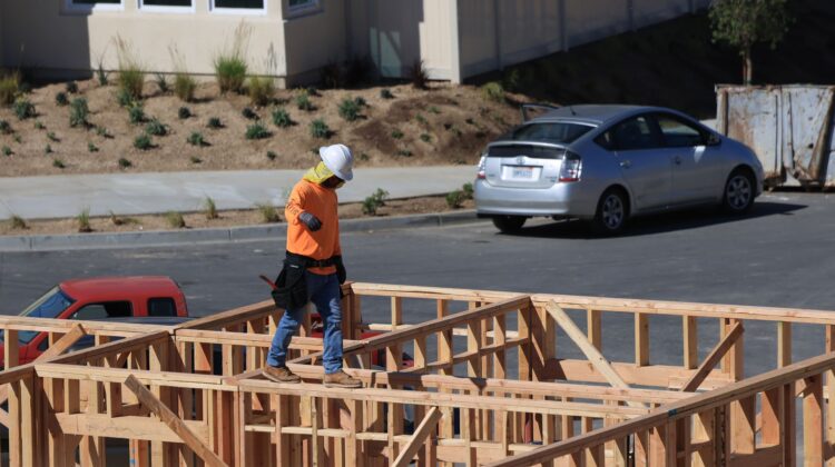 Construction Project Management support for commercial construction project planning and site coordination