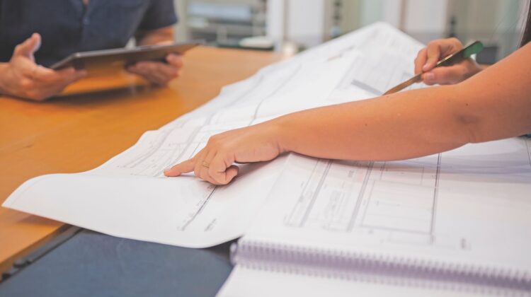 Cost Management support for commercial construction project planning and site coordination