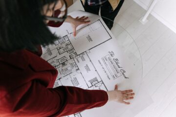 Cost Management support for commercial construction project planning and site coordination
