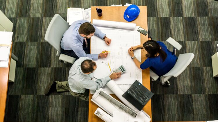 Cost Management support for commercial construction project planning and site coordination