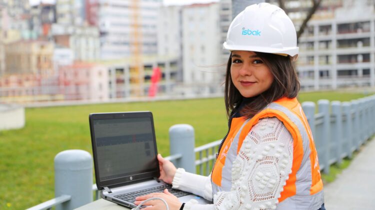 Project Delivery support for commercial construction project planning and site coordination
