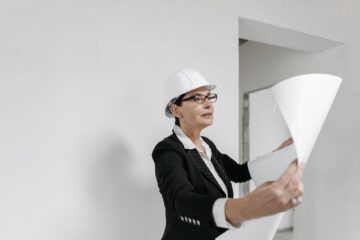 Project Management Consultancy support for commercial construction project planning and site coordination