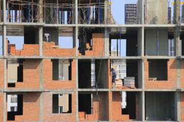 Construction Project Management support for commercial construction project planning and site coordination