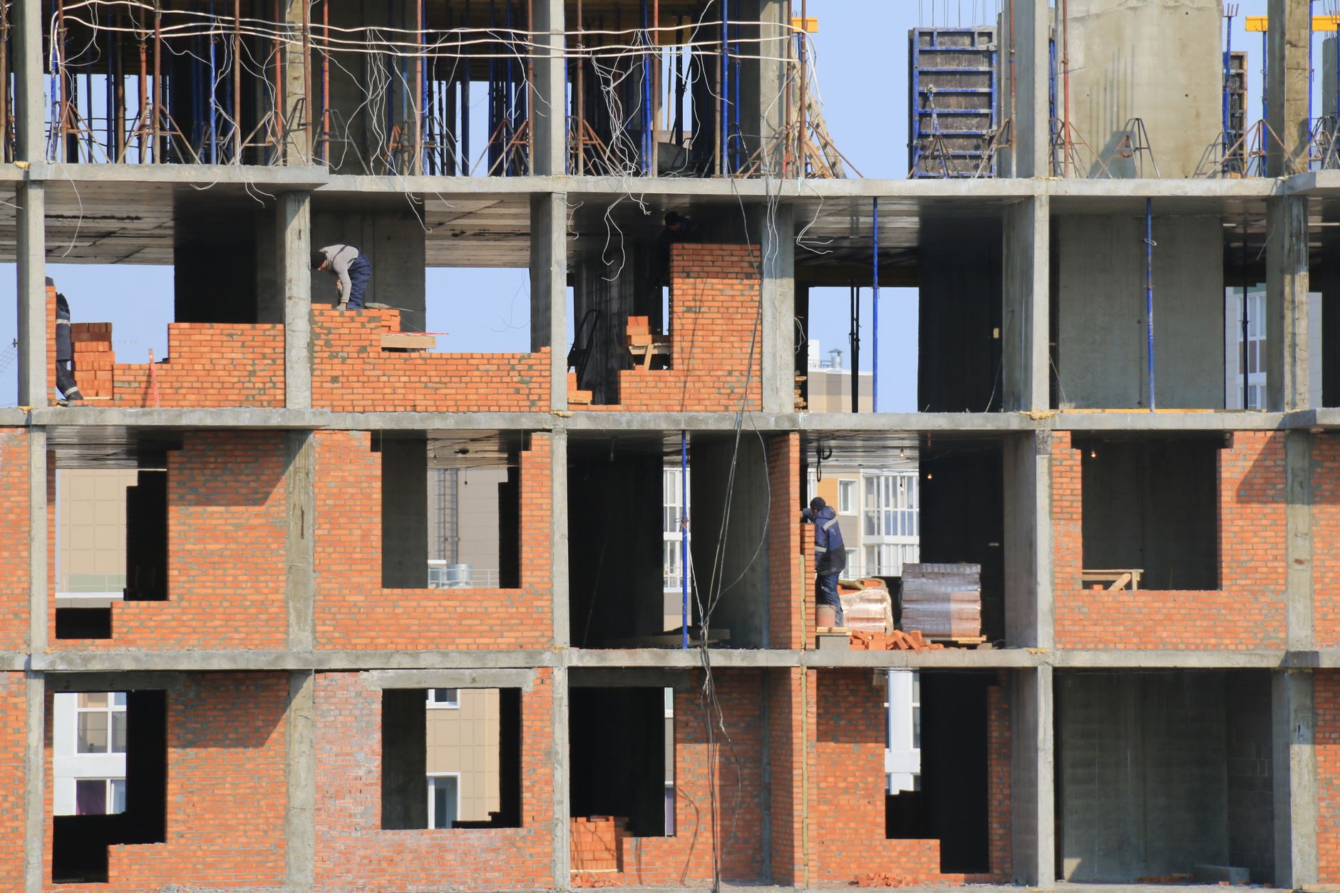 Construction Project Management support for commercial construction project planning and site coordination