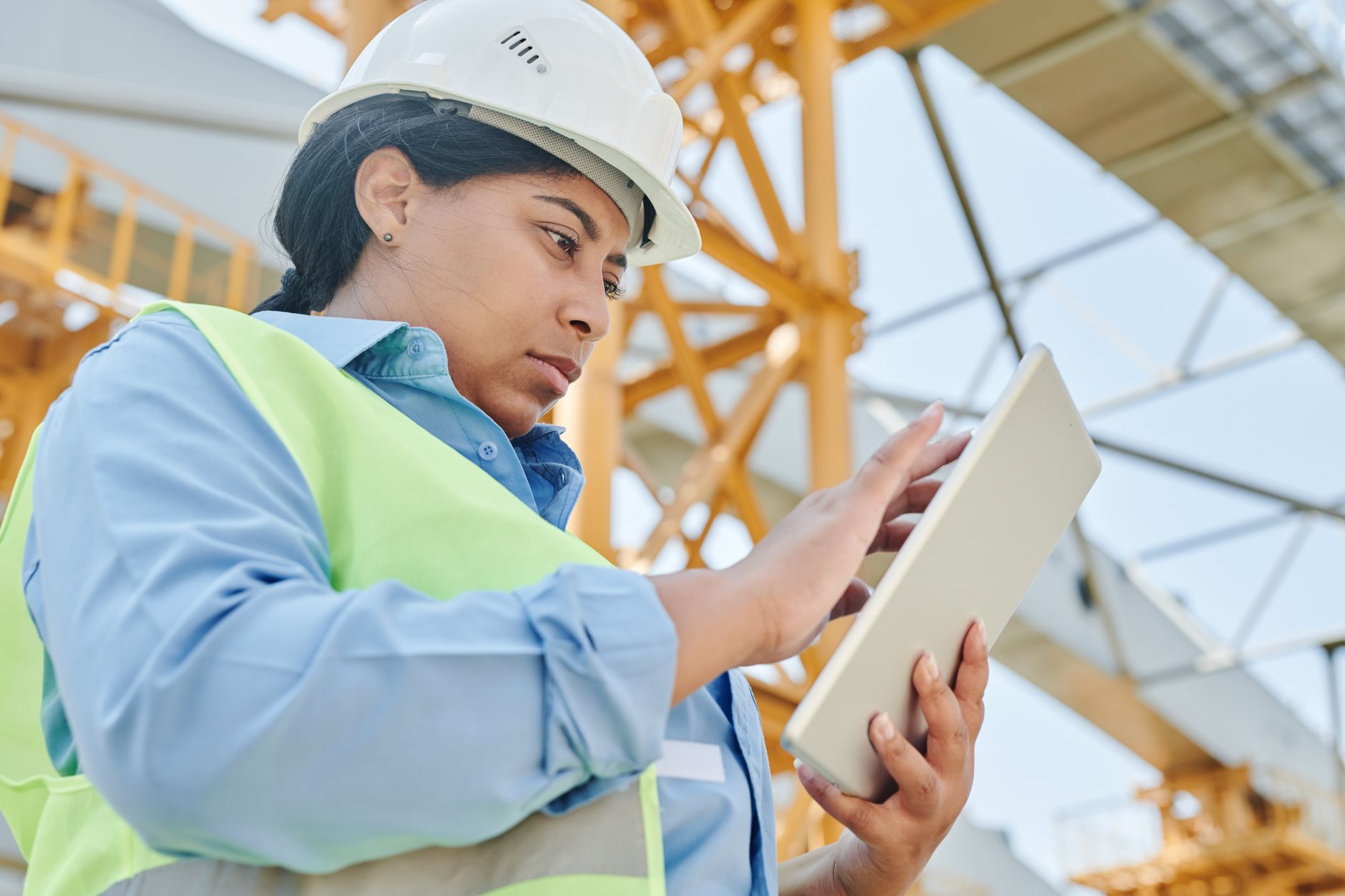 Cost Management support for commercial construction project planning and site coordination