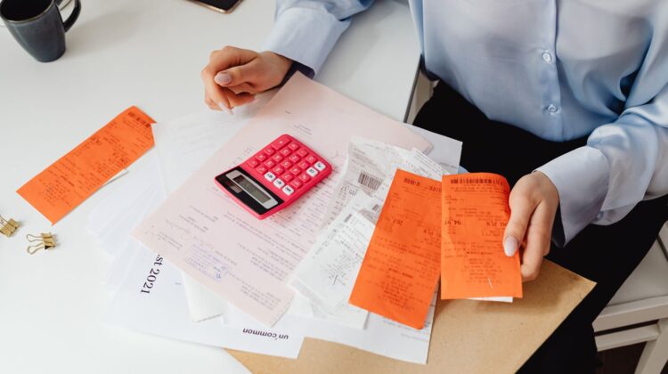 Cost Management support for commercial construction project planning and site coordination