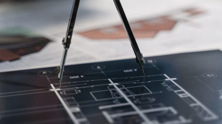 Cost Management support for commercial construction project planning and site coordination