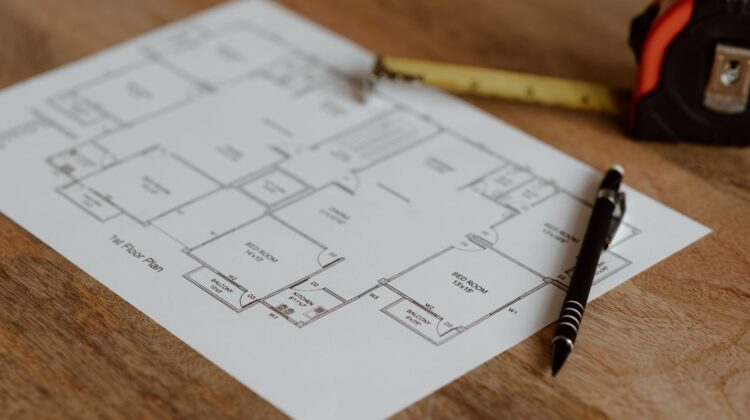 Cost Management support for commercial construction project planning and site coordination