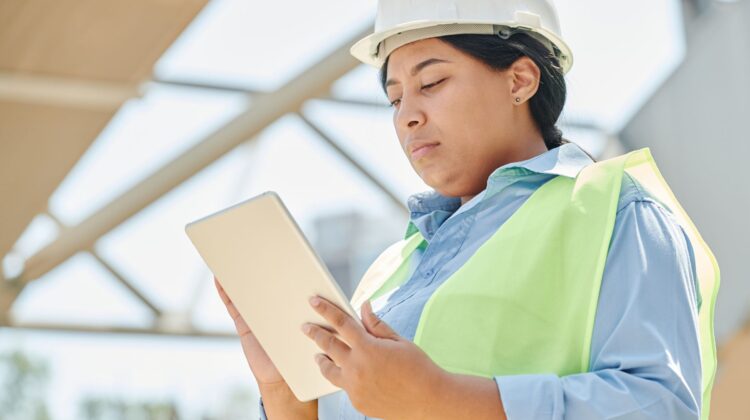 Cost Management support for commercial construction project planning and site coordination