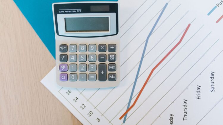 Cost Management support for commercial construction project planning and site coordination