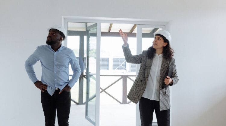 Cost Management support for commercial construction project planning and site coordination
