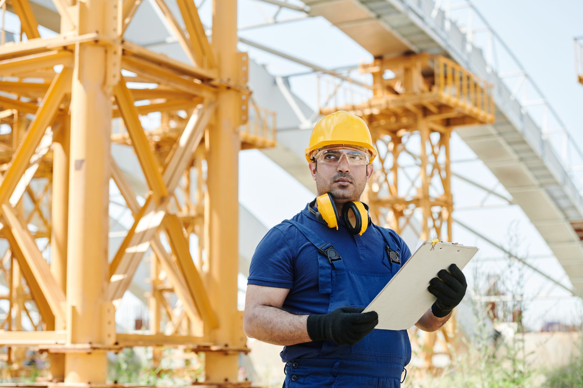 Cost Management support for commercial construction project planning and site coordination