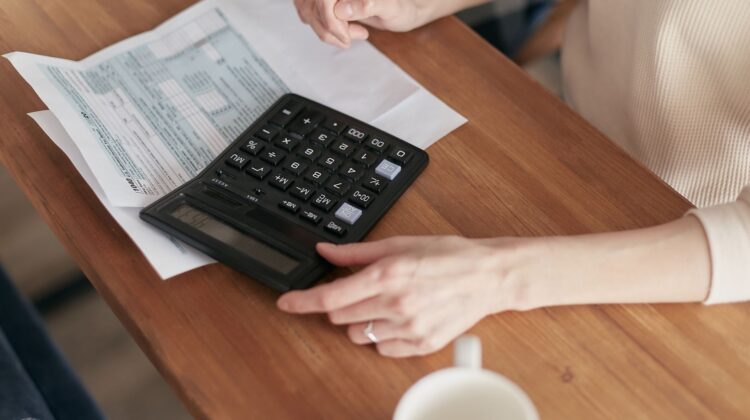 Cost Management support for commercial construction project planning and site coordination