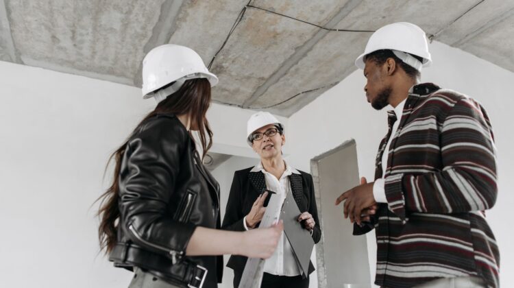 Cost Management support for commercial construction project planning and site coordination