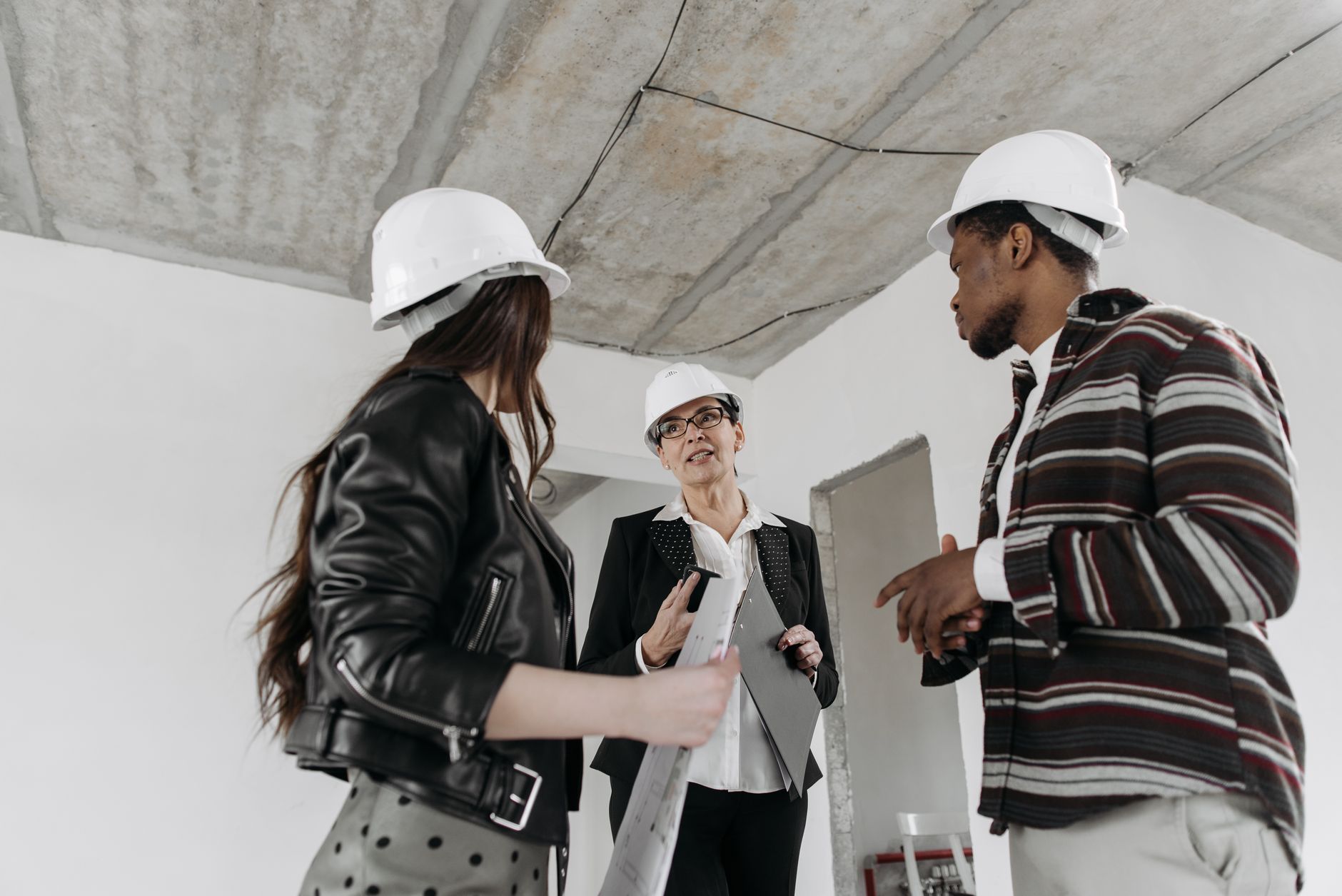 Cost Management support for commercial construction project planning and site coordination