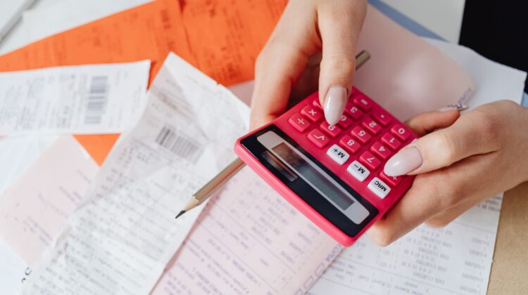 Cost Management support for commercial construction project planning and site coordination