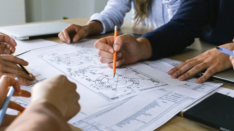 Cost Management support for commercial construction project planning and site coordination