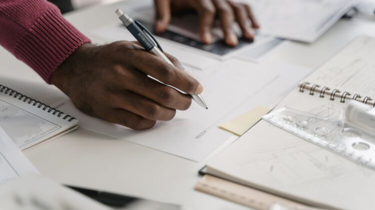 Cost Management support for commercial construction project planning and site coordination