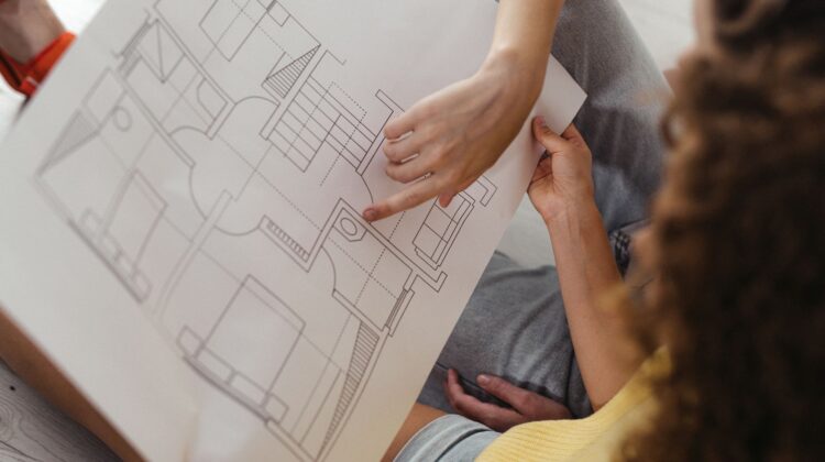 Cost Management support for commercial construction project planning and site coordination
