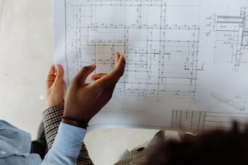 Cost Management support for commercial construction project planning and site coordination