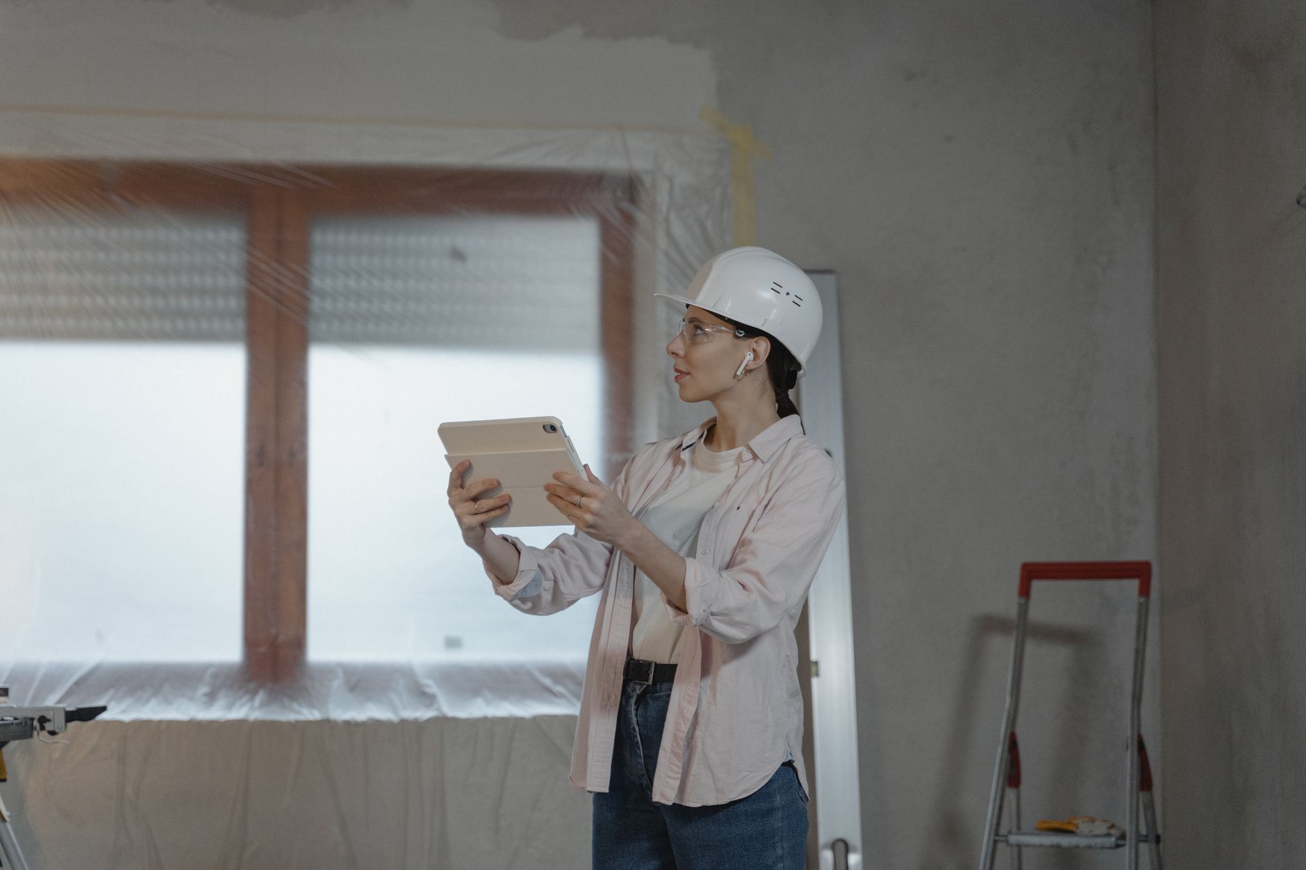 Project Delivery support for commercial construction project planning and site coordination