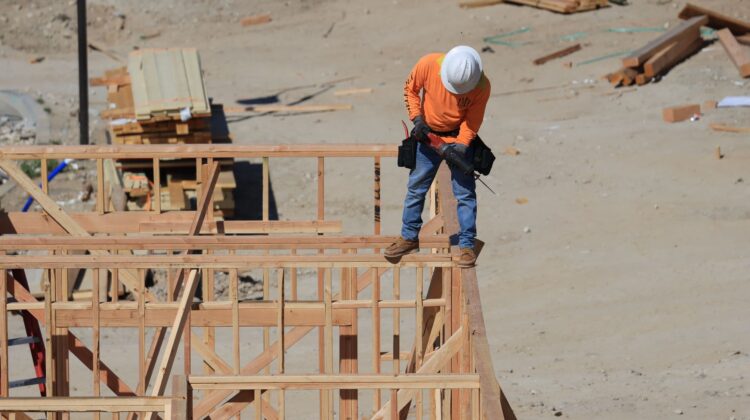 Project Delivery support for commercial construction project planning and site coordination