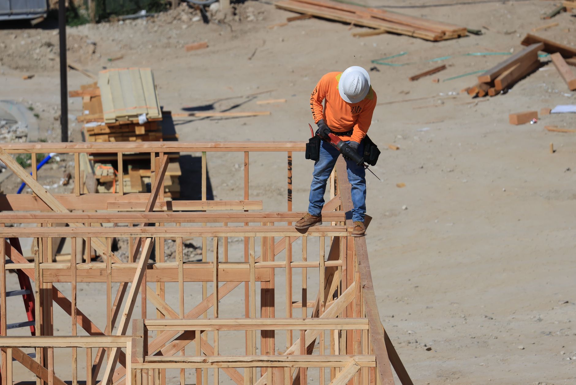 Project Delivery support for commercial construction project planning and site coordination