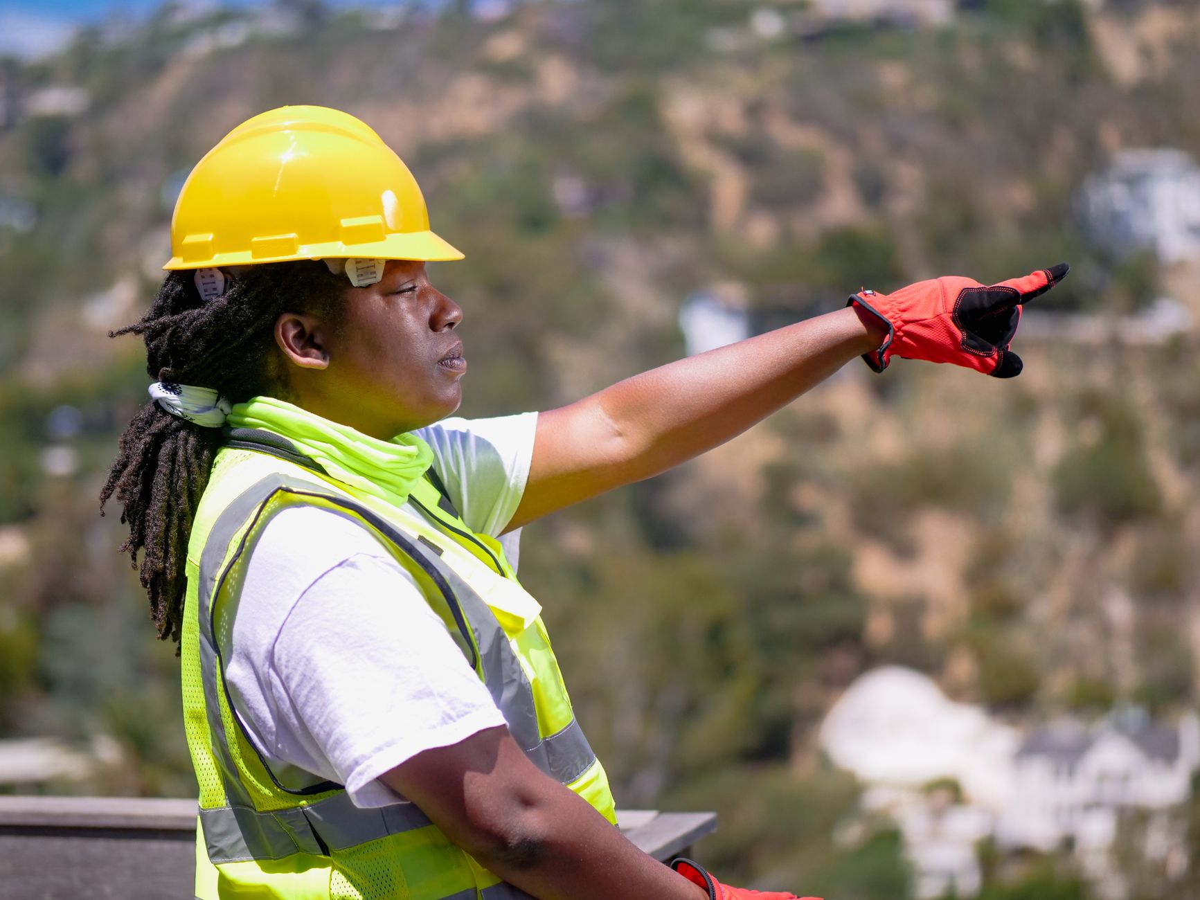 Construction Project Management support for commercial construction project planning and site coordination