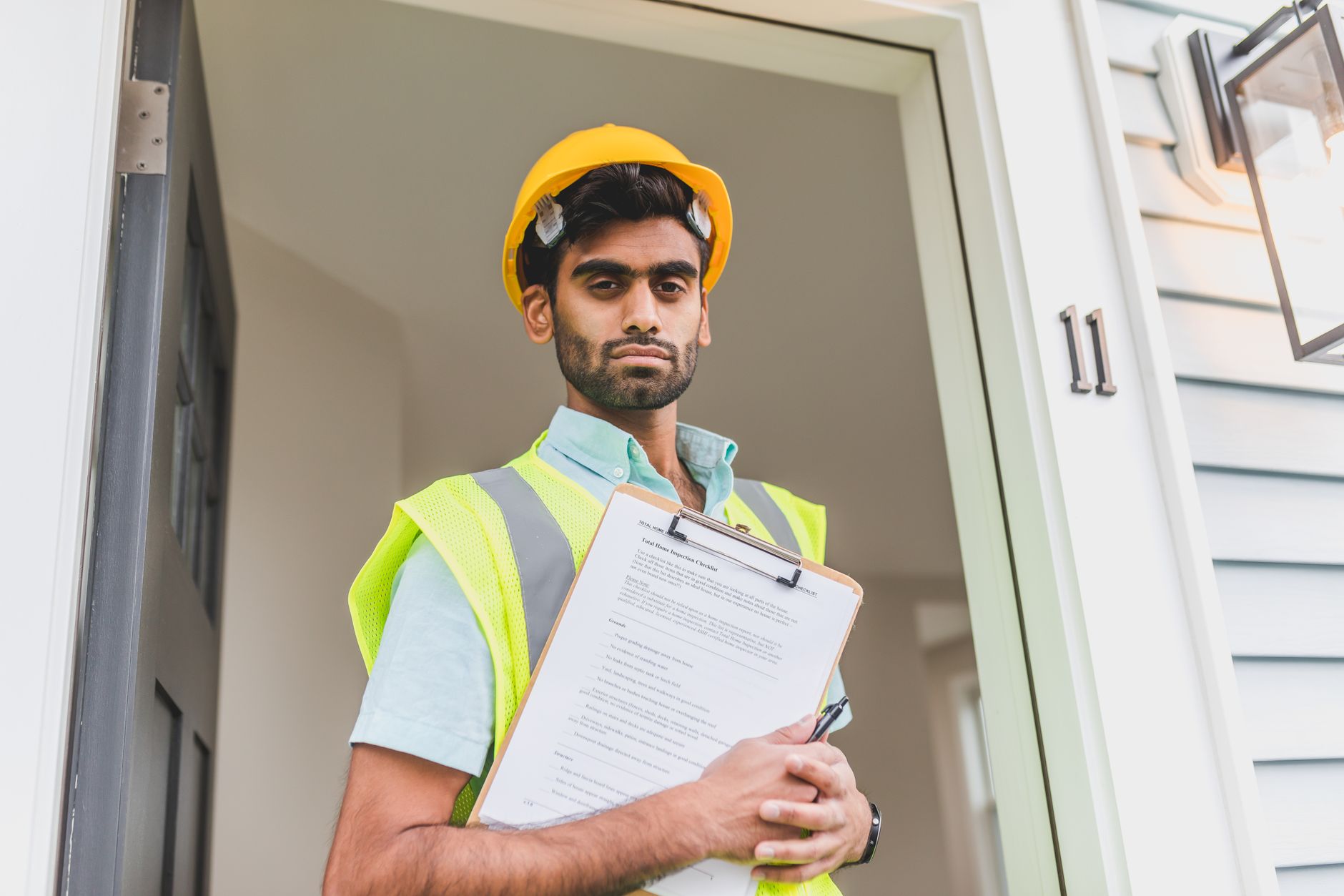 Cost Management support for commercial construction project planning and site coordination