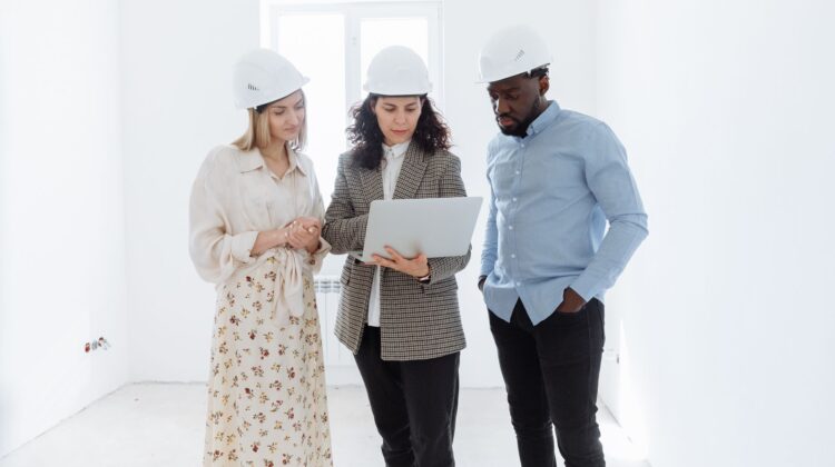 Cost Management support for commercial construction project planning and site coordination